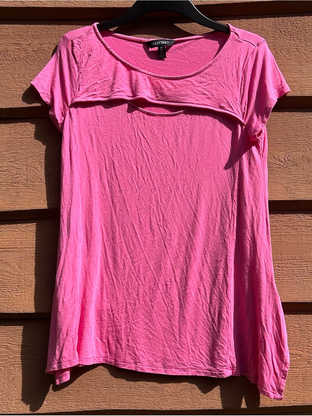 Ellen Tracy Pink Cutout Keyhole Short Sleeve Top
